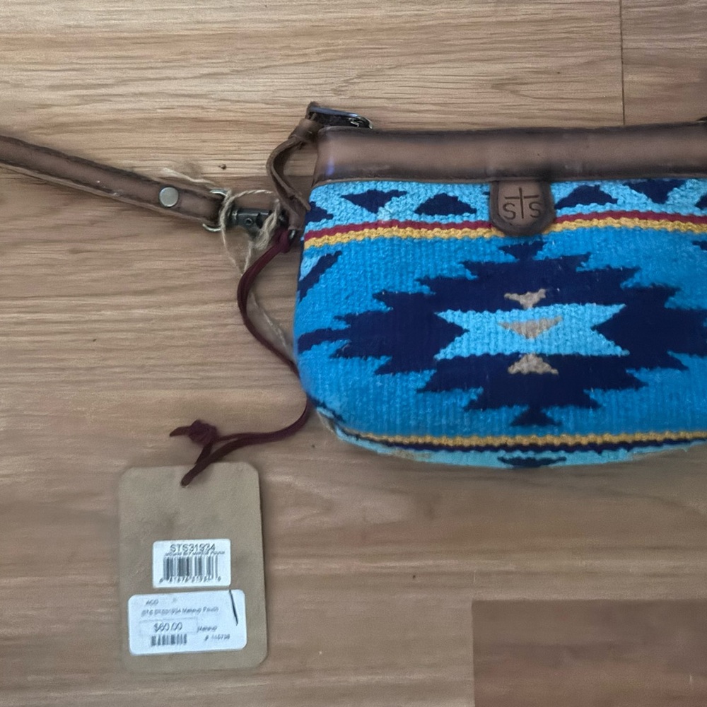 STS Ranchwear Turquoise and Navy Aztec Crossbody Wristlet